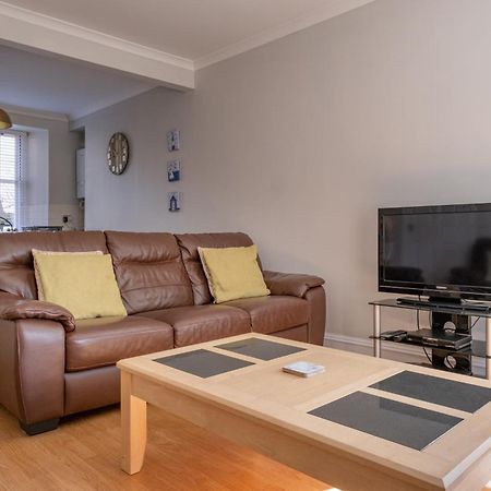 Stonehaven Ground Floor Home With A Spectacular Harbour View. 외부 사진